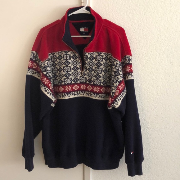 Tommy Hilfiger Festive Winter Quarter Zip Fleece - Picture 1 of 4